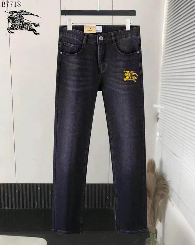 Burberry Men's Jeans 37